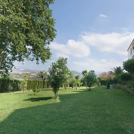 Jardines De Las Chapas * Marbella