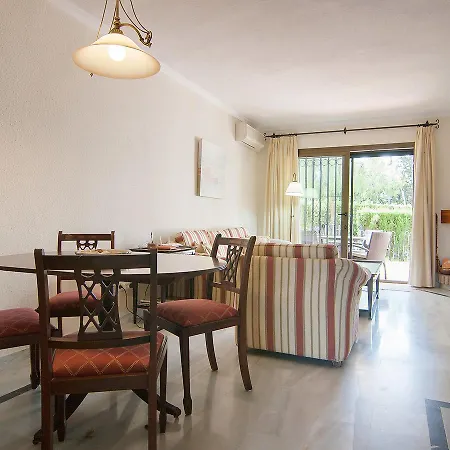 Apartamento Jardines De Las Chapas Marbella